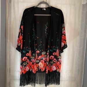 Black fringe and pink floral shall